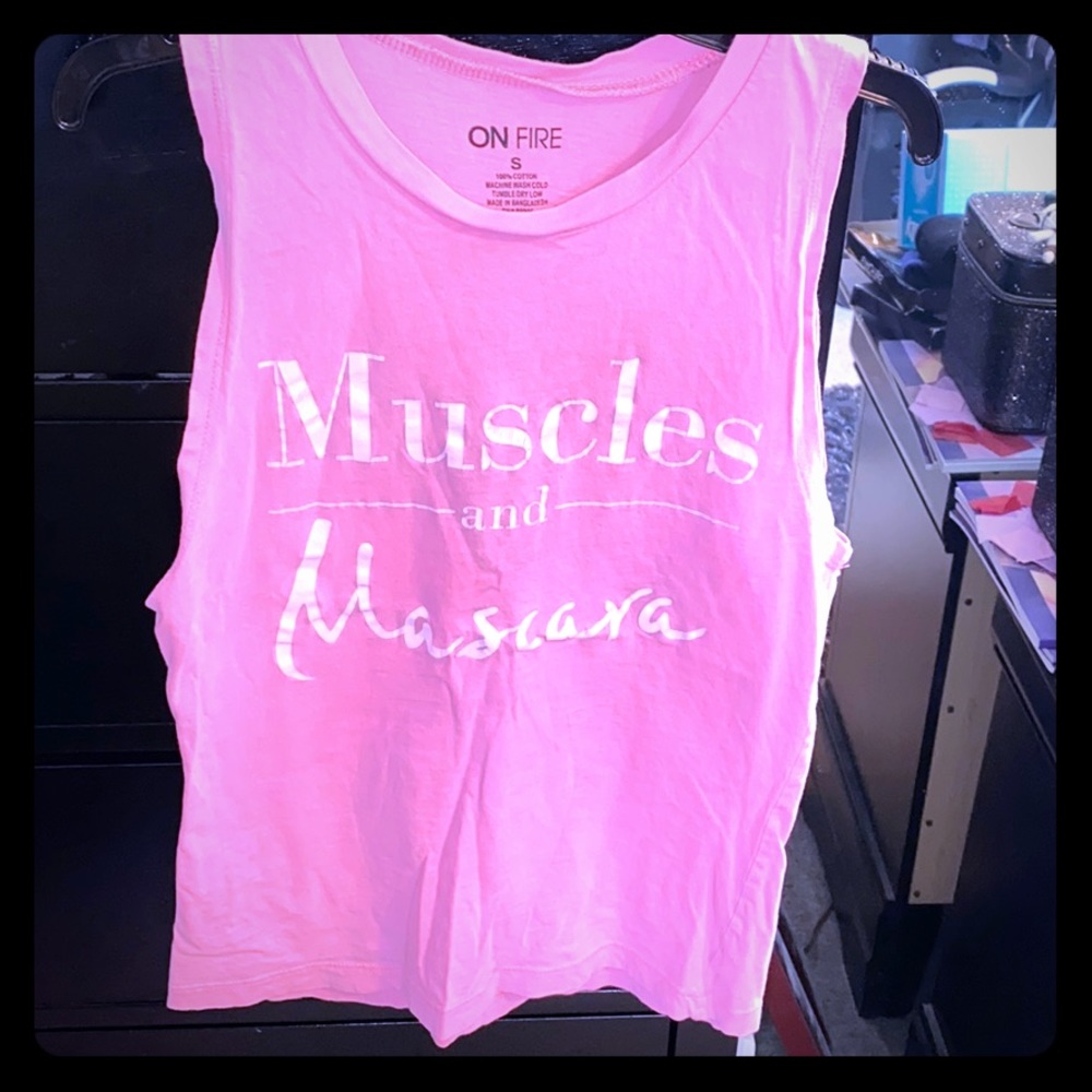 Cute muscle tank top